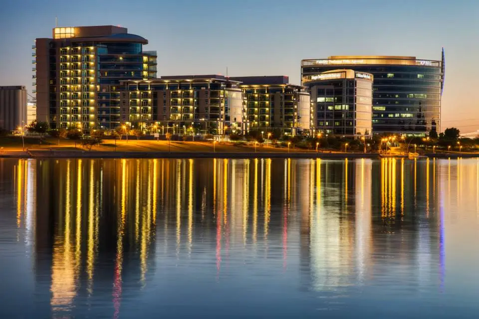 Tempe